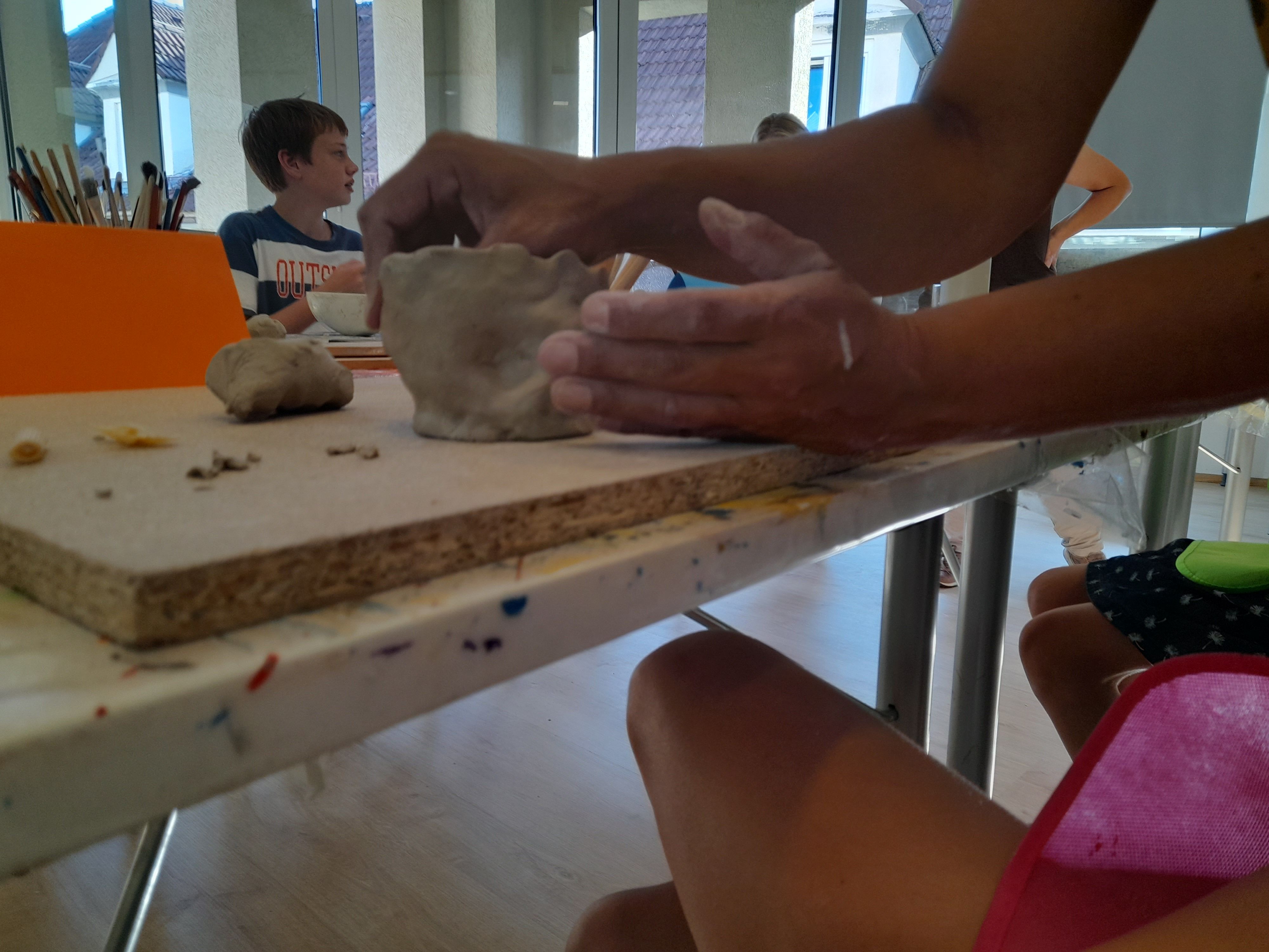 Töpfern mit Andrea Linzer  copyright@lebenshilfe-bruck-kapfenberg