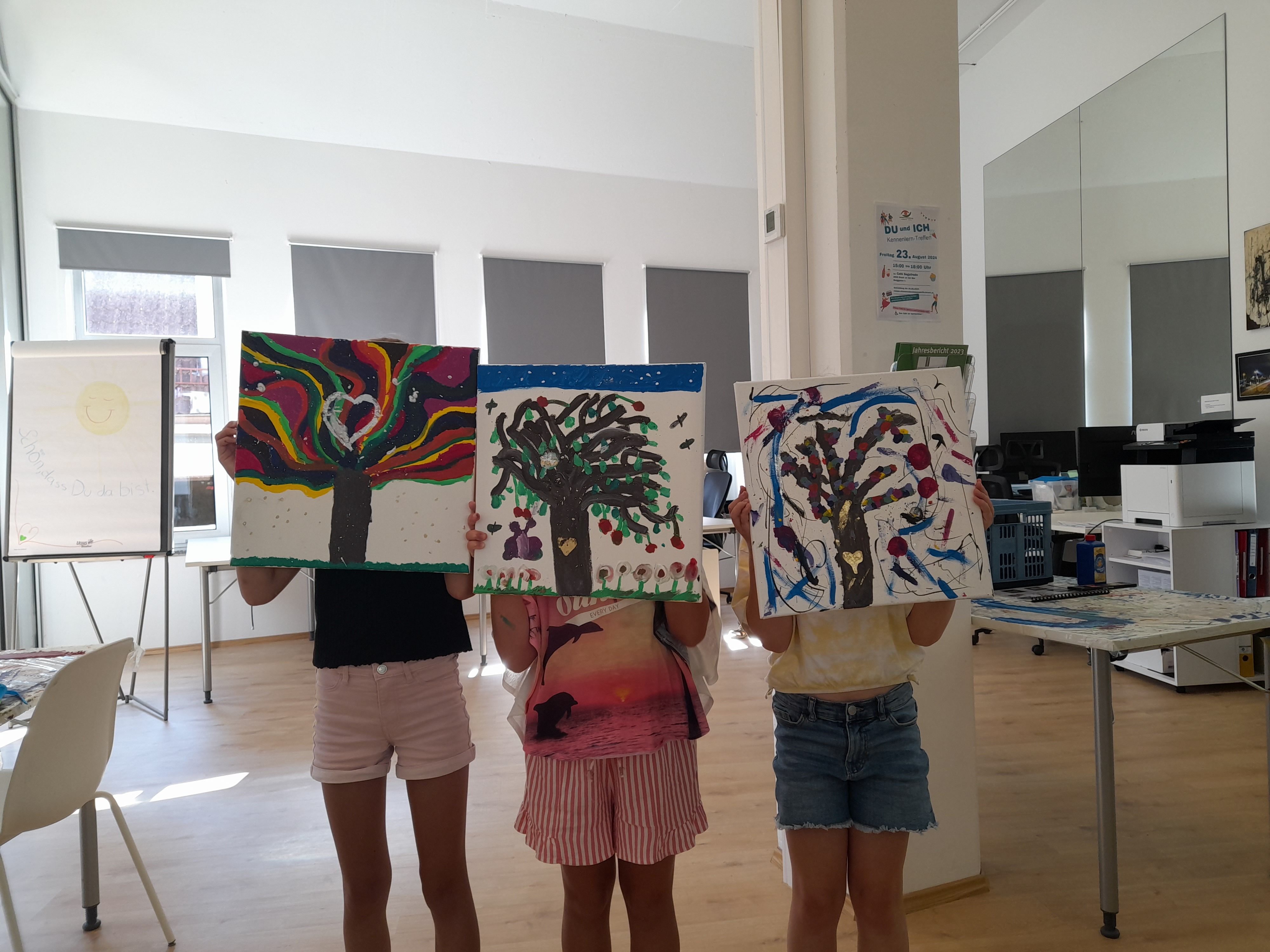 Acrylmalen mit Michaela Puster-Jonke copyright@lebenshilfe-bruck-kapfenberg